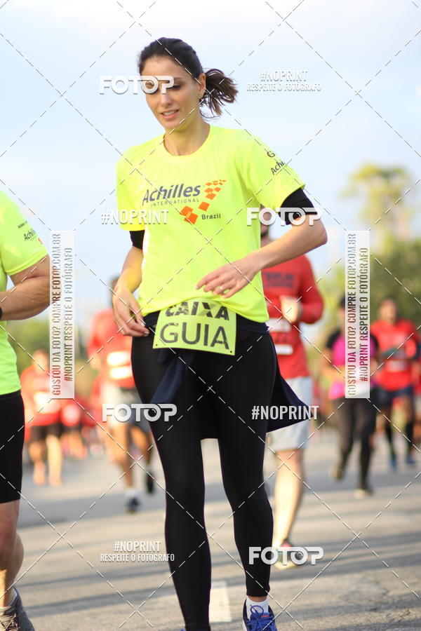 Compre as suas fotos do eventoSantander Track&Field Run Series - Cidade Center Norte no Fotop