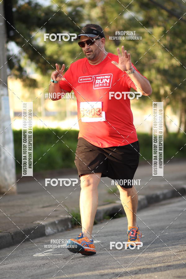 Buy your photos of the eventSantander Track&Field Run Series - Cidade Center Norte on Fotop
