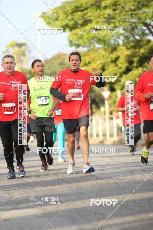 Buy your photos of the eventSantander Track&Field Run Series - Cidade Center Norte on Fotop