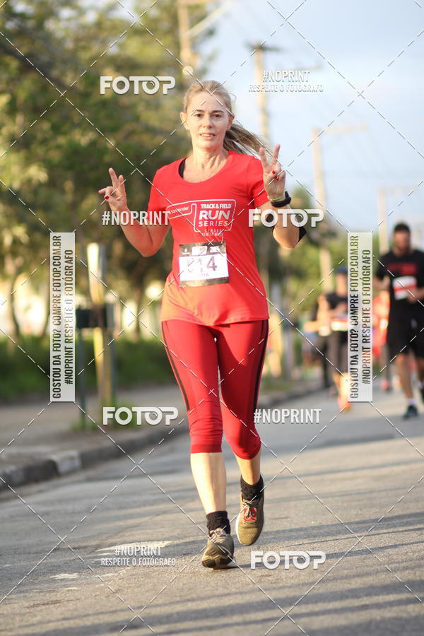 Buy your photos of the eventSantander Track&Field Run Series - Cidade Center Norte on Fotop