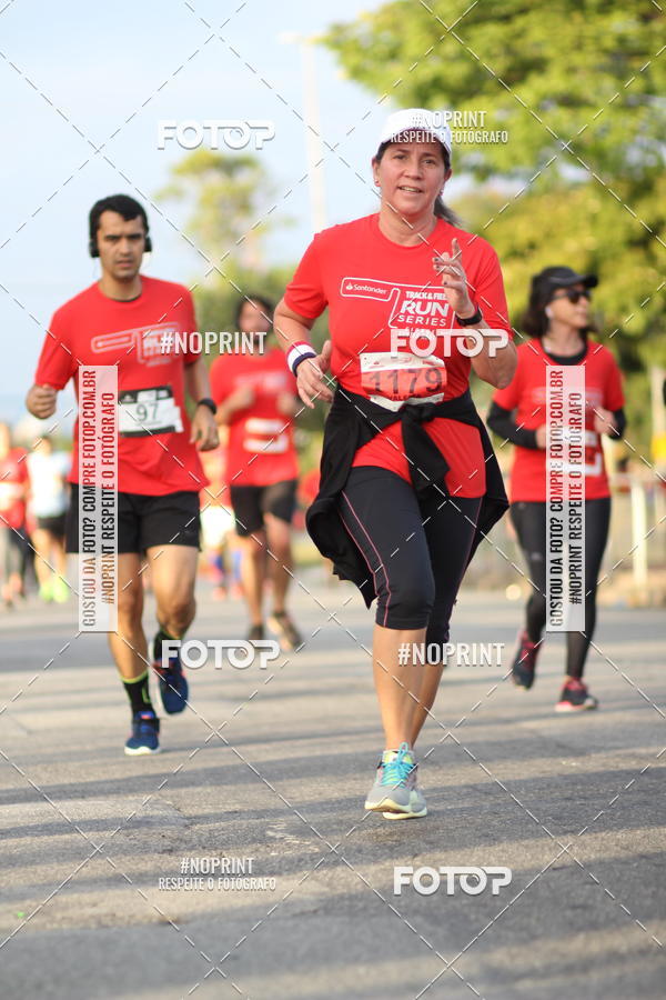 Buy your photos of the eventSantander Track&Field Run Series - Cidade Center Norte on Fotop