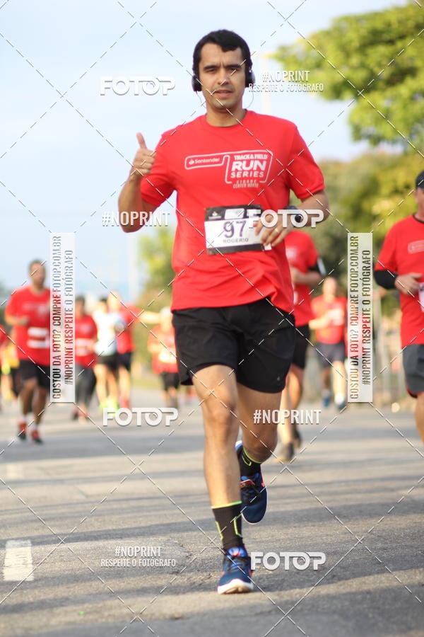 Buy your photos of the eventSantander Track&Field Run Series - Cidade Center Norte on Fotop