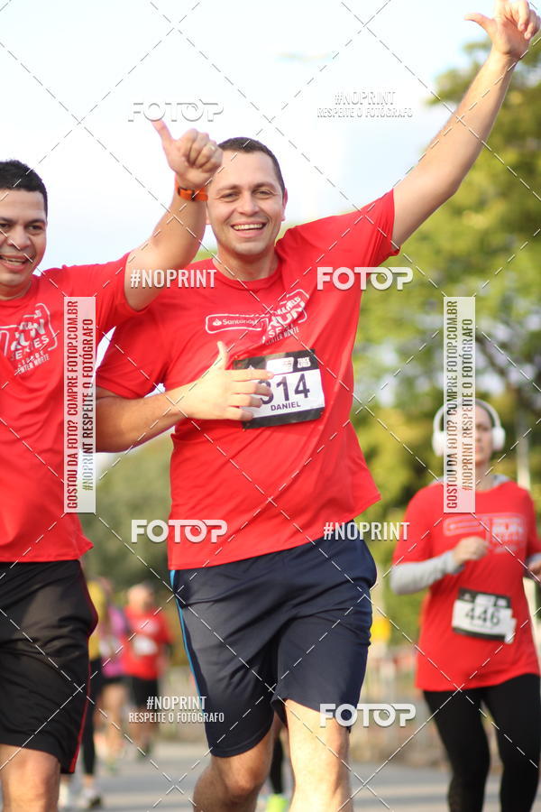 Buy your photos of the eventSantander Track&Field Run Series - Cidade Center Norte on Fotop