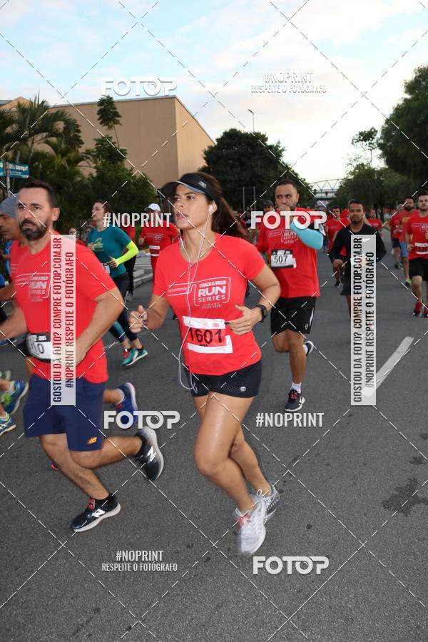 Buy your photos of the eventSantander Track&Field Run Series - Cidade Center Norte on Fotop