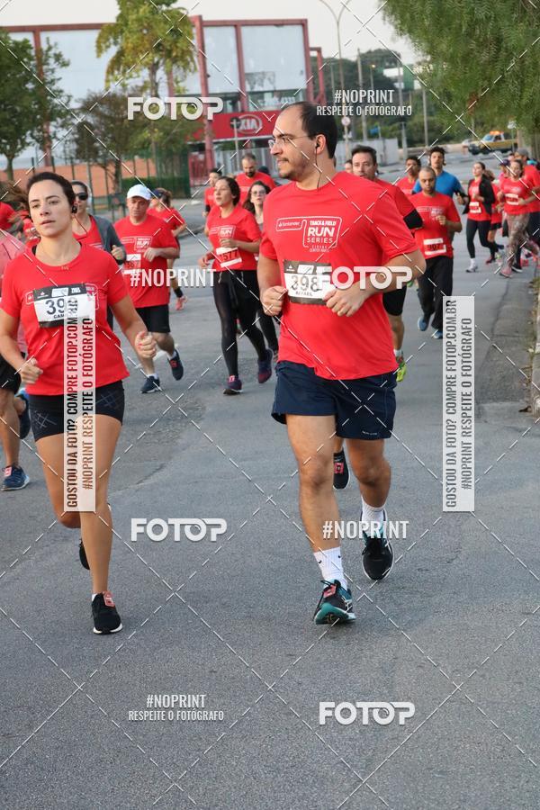 Buy your photos of the eventSantander Track&Field Run Series - Cidade Center Norte on Fotop
