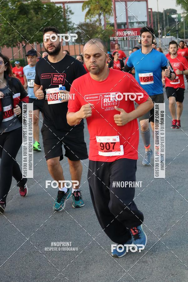 Buy your photos of the eventSantander Track&Field Run Series - Cidade Center Norte on Fotop