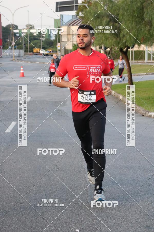 Buy your photos of the eventSantander Track&Field Run Series - Cidade Center Norte on Fotop
