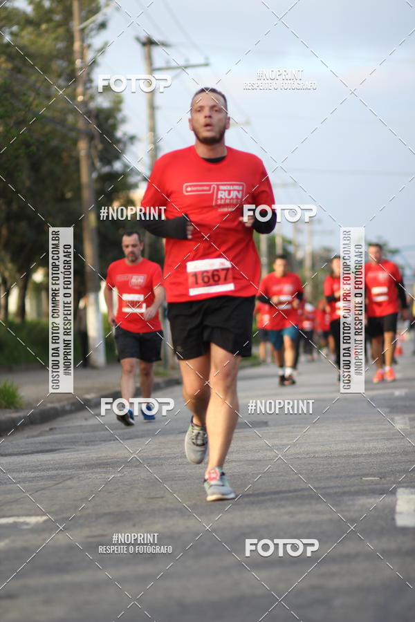 Buy your photos of the eventSantander Track&Field Run Series - Cidade Center Norte on Fotop