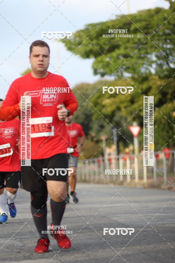 Buy your photos of the eventSantander Track&Field Run Series - Cidade Center Norte on Fotop