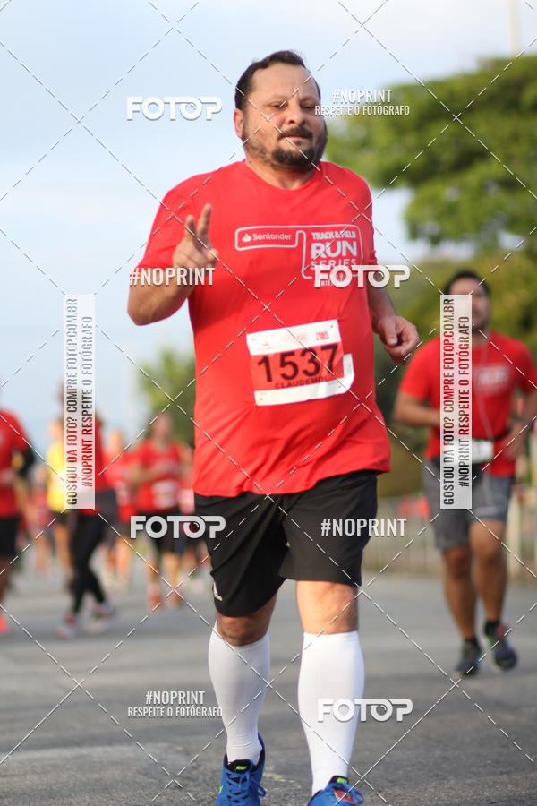 Buy your photos of the eventSantander Track&Field Run Series - Cidade Center Norte on Fotop