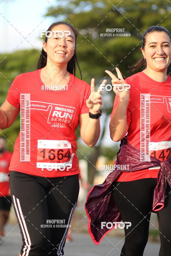 Buy your photos of the eventSantander Track&Field Run Series - Cidade Center Norte on Fotop