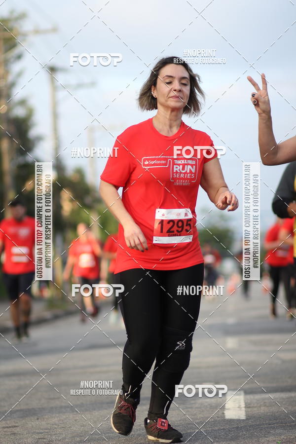Compre suas fotos do eventoSantander Track&Field Run Series - Cidade Center Norte no Fotop