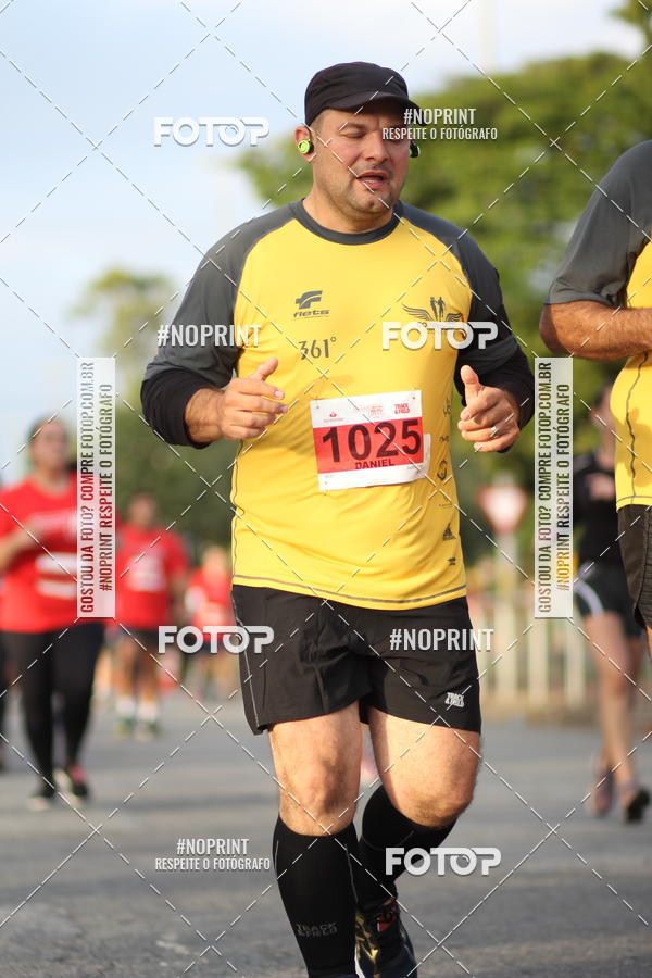 Compre suas fotos do eventoSantander Track&Field Run Series - Cidade Center Norte no Fotop