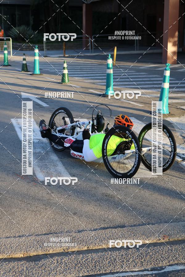 Buy your photos of the eventSantander Track&Field Run Series - Cidade Center Norte on Fotop