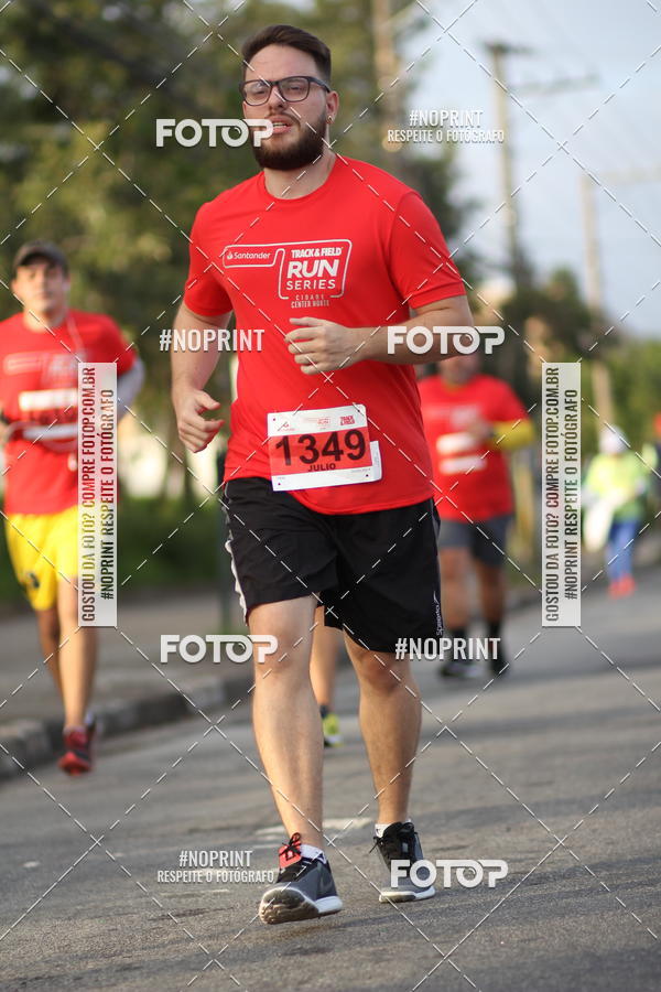 Compre suas fotos do eventoSantander Track&Field Run Series - Cidade Center Norte no Fotop