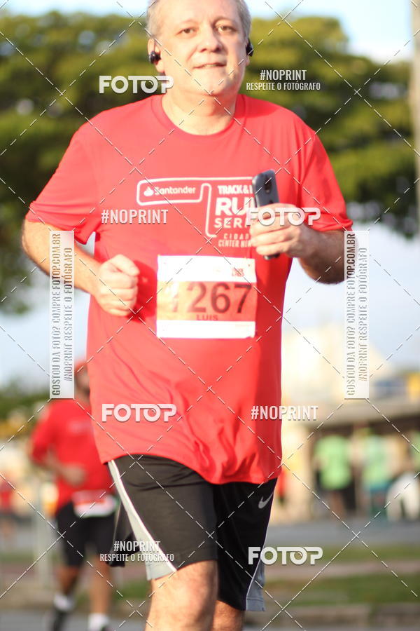 Buy your photos of the eventSantander Track&Field Run Series - Cidade Center Norte on Fotop