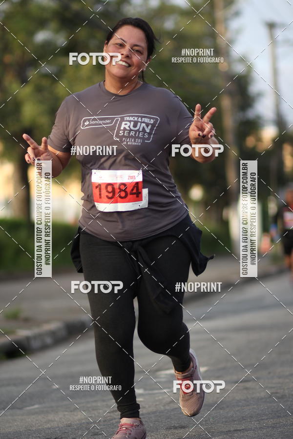 Buy your photos of the eventSantander Track&Field Run Series - Cidade Center Norte on Fotop