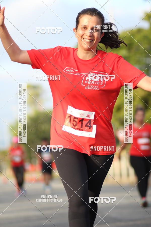 Buy your photos of the eventSantander Track&Field Run Series - Cidade Center Norte on Fotop