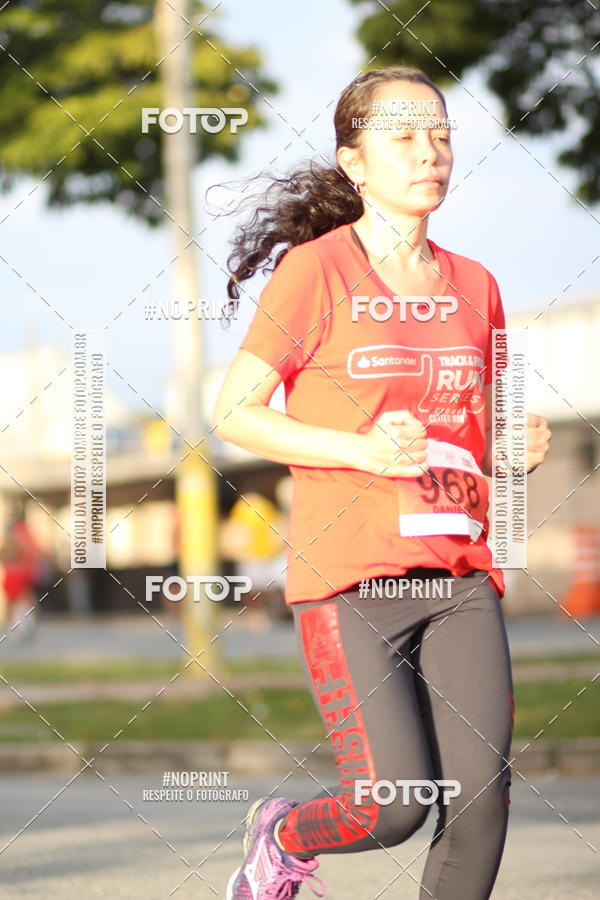 Buy your photos of the eventSantander Track&Field Run Series - Cidade Center Norte on Fotop