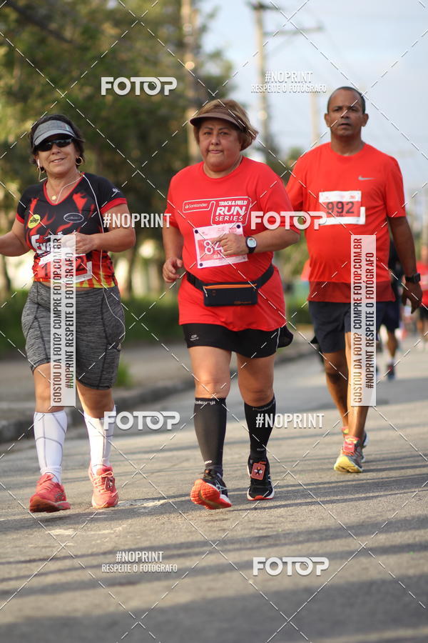 Buy your photos of the eventSantander Track&Field Run Series - Cidade Center Norte on Fotop