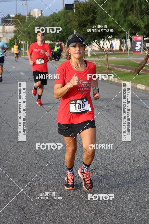 Buy your photos of the eventSantander Track&Field Run Series - Cidade Center Norte on Fotop