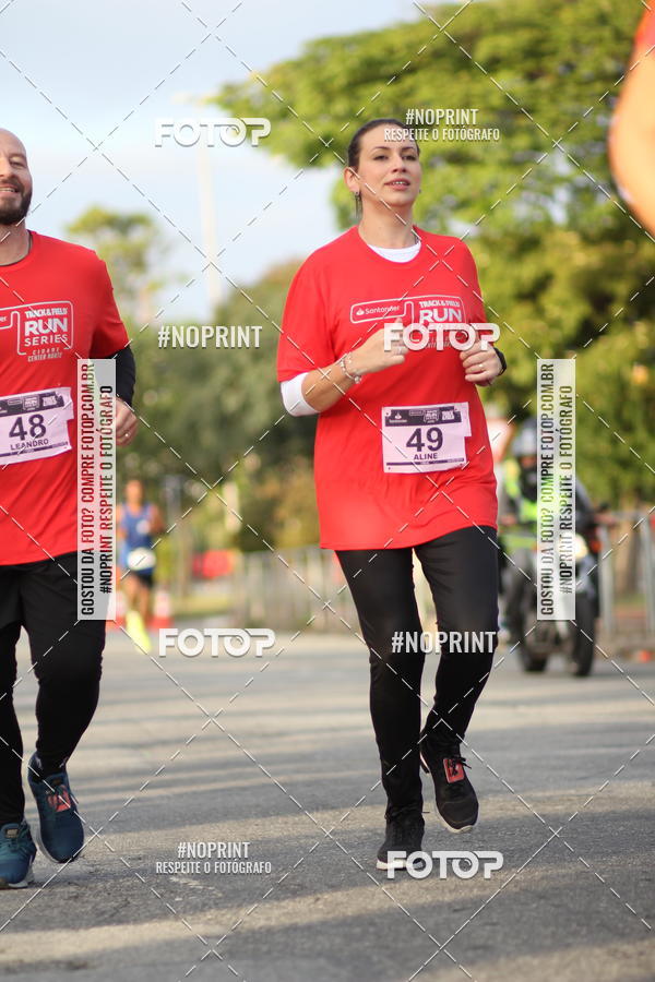 Buy your photos of the eventSantander Track&Field Run Series - Cidade Center Norte on Fotop