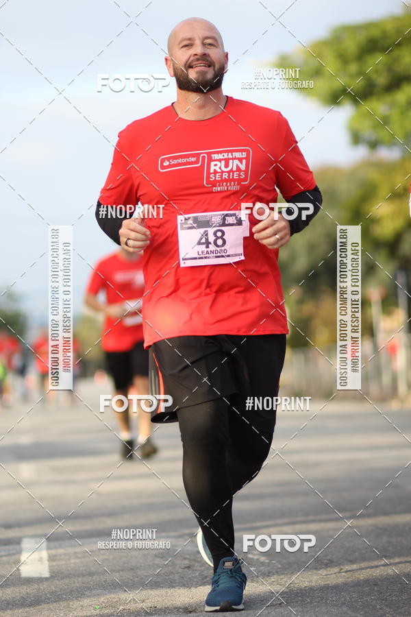 Compre suas fotos do eventoSantander Track&Field Run Series - Cidade Center Norte no Fotop
