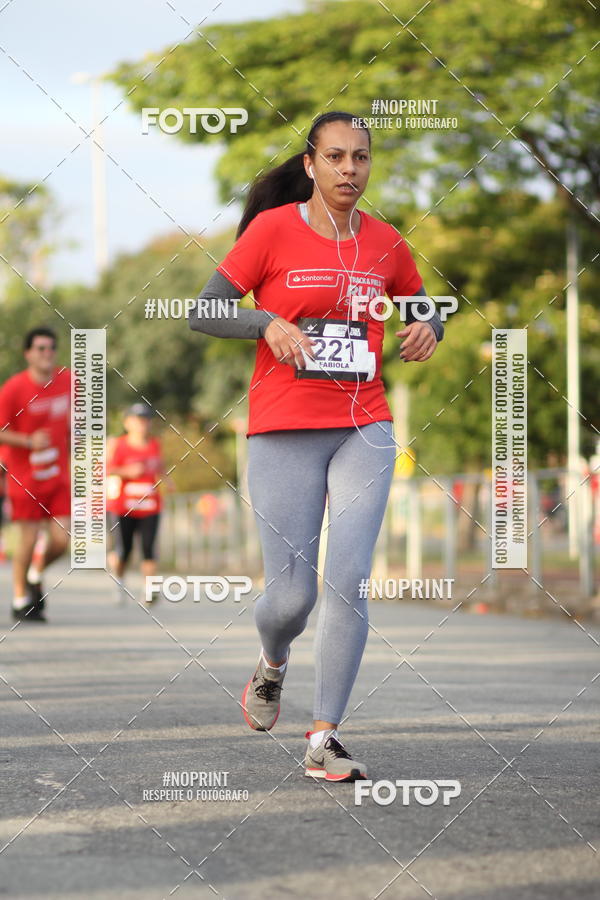 Compre suas fotos do eventoSantander Track&Field Run Series - Cidade Center Norte no Fotop