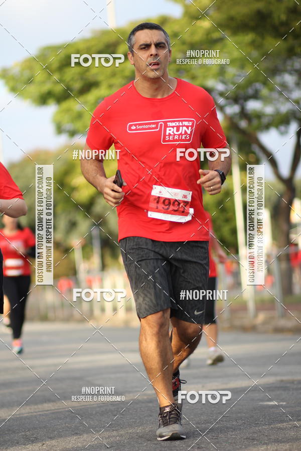Compre suas fotos do eventoSantander Track&Field Run Series - Cidade Center Norte no Fotop