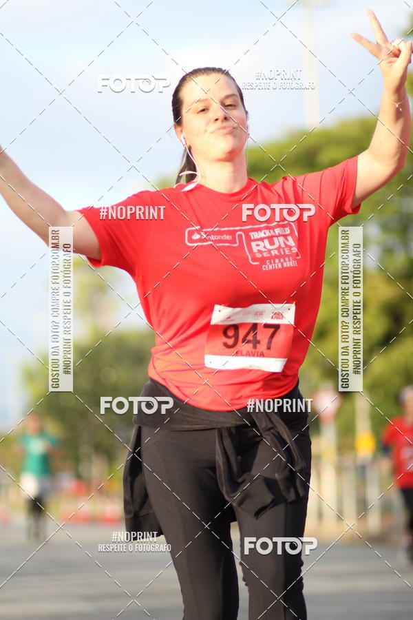 Compre suas fotos do eventoSantander Track&Field Run Series - Cidade Center Norte no Fotop