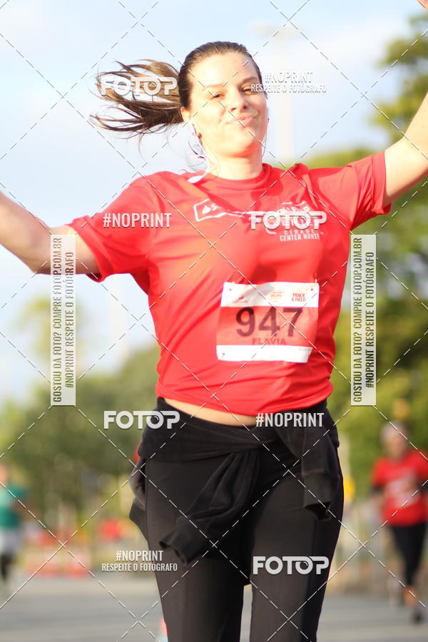 Compre suas fotos do eventoSantander Track&Field Run Series - Cidade Center Norte no Fotop