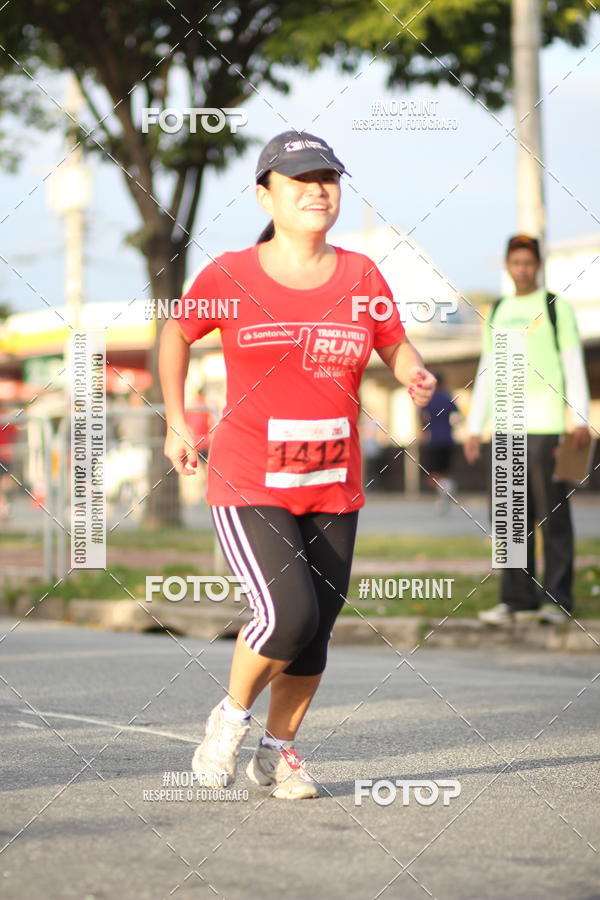 Buy your photos of the eventSantander Track&Field Run Series - Cidade Center Norte on Fotop