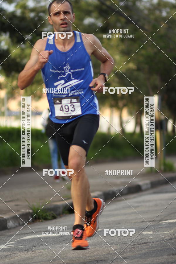 Compra tus fotos del eventoSantander Track&Field Run Series - Cidade Center Norte En Fotop