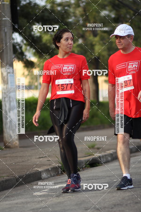 Compra tus fotos del eventoSantander Track&Field Run Series - Cidade Center Norte En Fotop