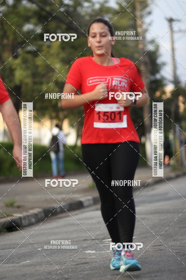Compra tus fotos del eventoSantander Track&Field Run Series - Cidade Center Norte En Fotop