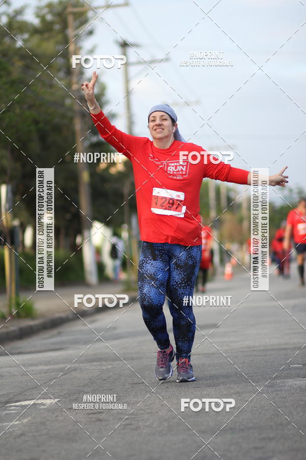 Achetez vos photos de l'vnementSantander Track&Field Run Series - Cidade Center Norte sur Fotop