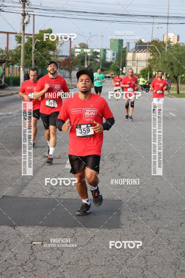 Buy your photos of the eventSantander Track&Field Run Series - Cidade Center Norte on Fotop