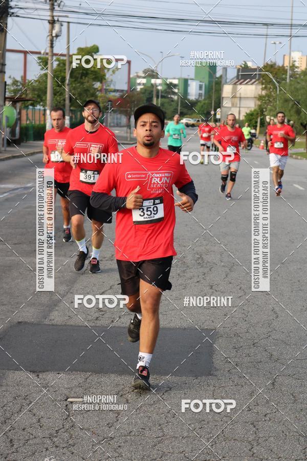 Buy your photos of the eventSantander Track&Field Run Series - Cidade Center Norte on Fotop