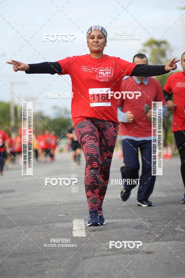Achetez vos photos de l'vnementSantander Track&Field Run Series - Cidade Center Norte sur Fotop