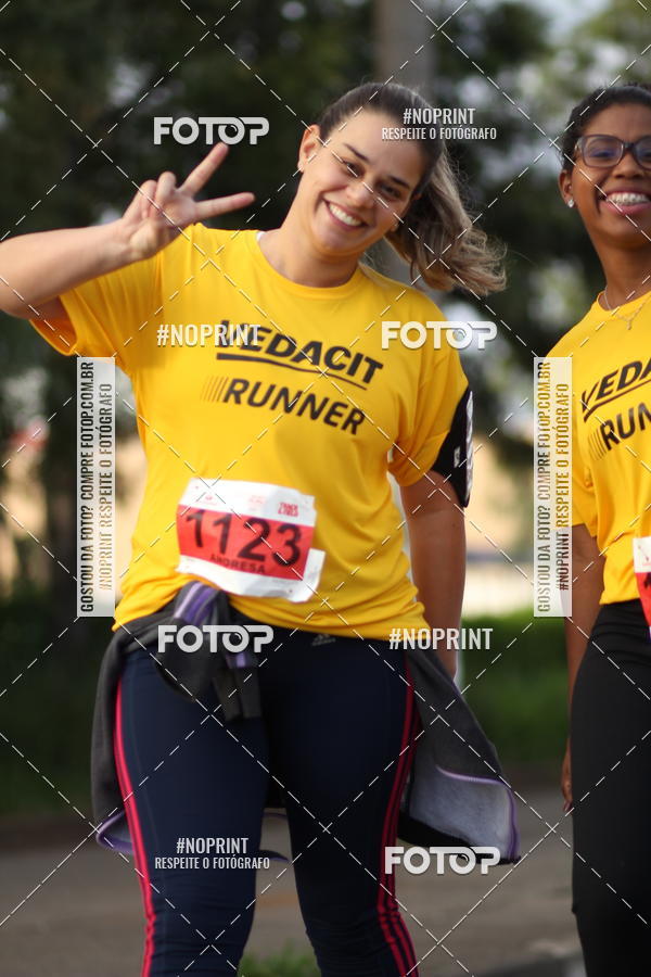 Compre as suas fotos do eventoSantander Track&Field Run Series - Cidade Center Norte no Fotop