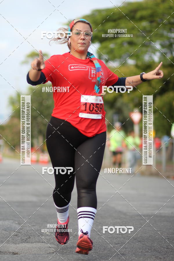 Achetez vos photos de l'vnementSantander Track&Field Run Series - Cidade Center Norte sur Fotop