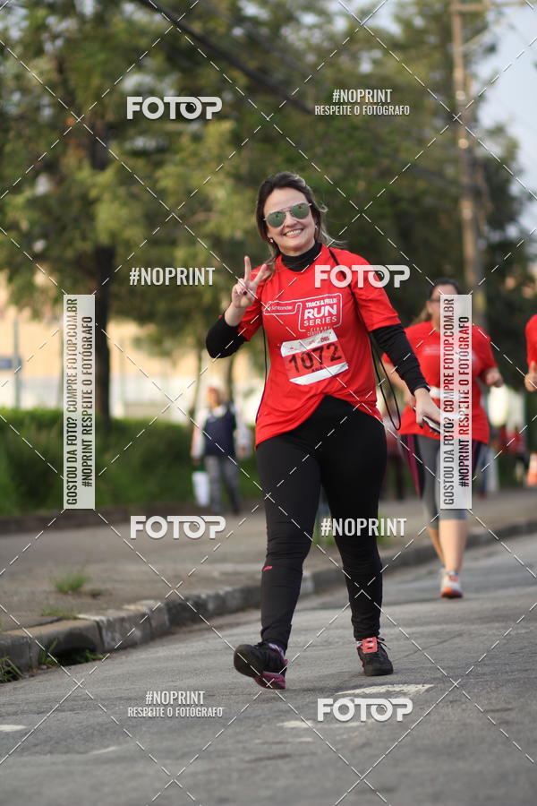 Compre as suas fotos do eventoSantander Track&Field Run Series - Cidade Center Norte no Fotop