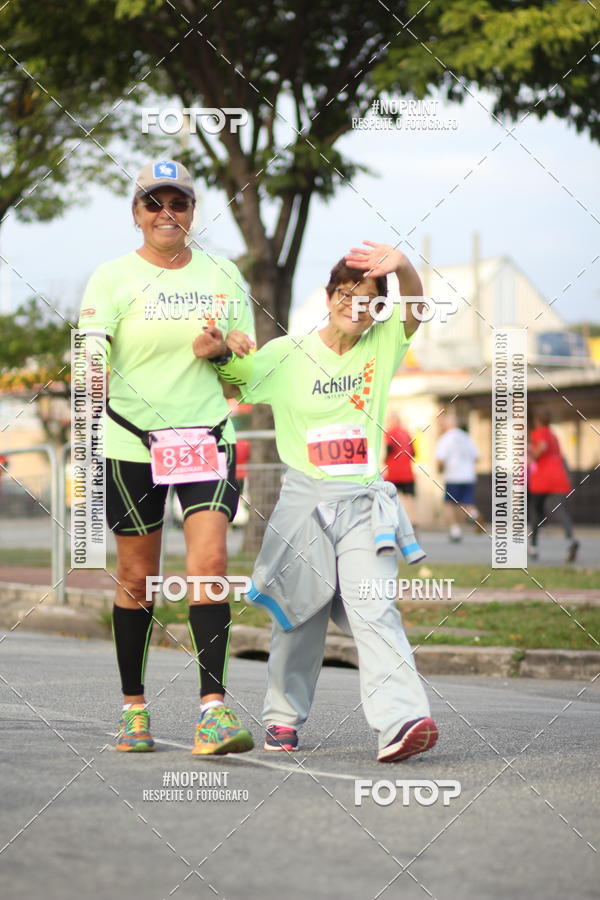 Compre as suas fotos do eventoSantander Track&Field Run Series - Cidade Center Norte no Fotop
