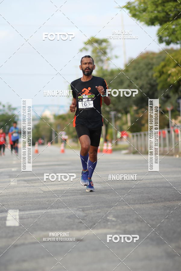 Compre as suas fotos do eventoSantander Track&Field Run Series - Cidade Center Norte no Fotop