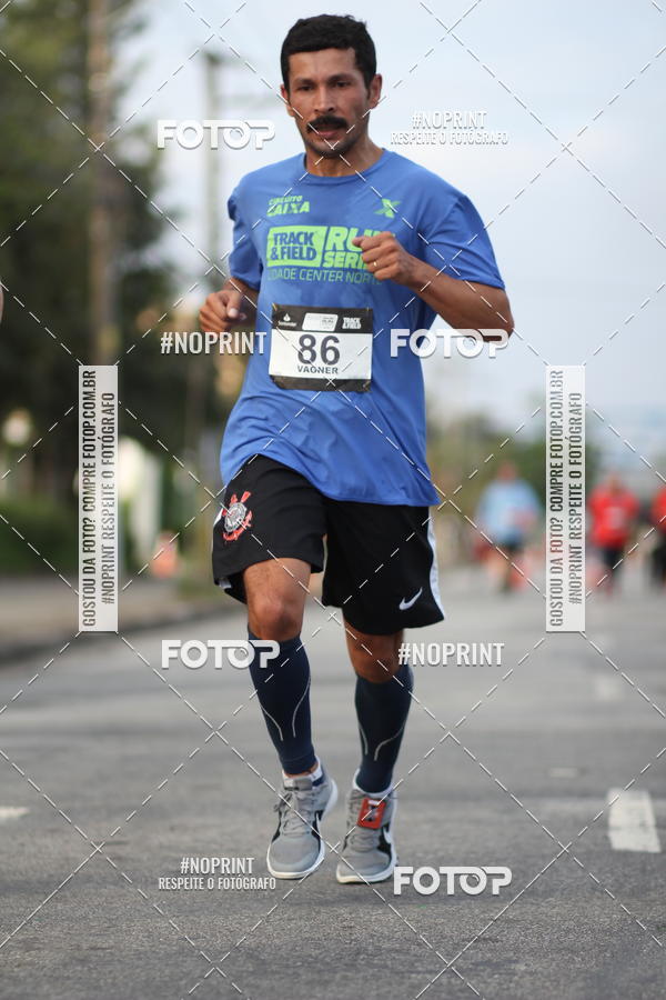 Compre as suas fotos do eventoSantander Track&Field Run Series - Cidade Center Norte no Fotop