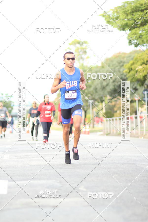 Compre suas fotos do eventoSantander Track&Field Run Series - Cidade Center Norte no Fotop