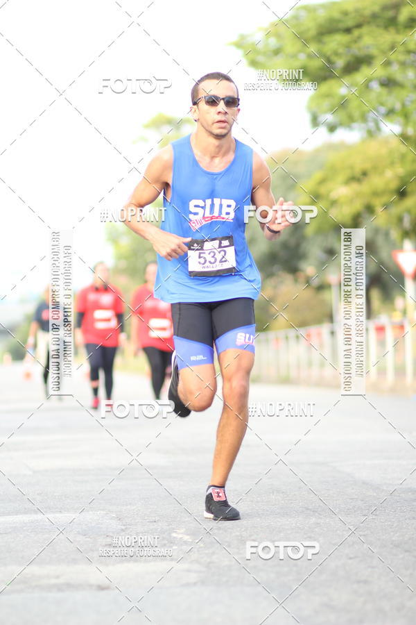 Compre suas fotos do eventoSantander Track&Field Run Series - Cidade Center Norte no Fotop