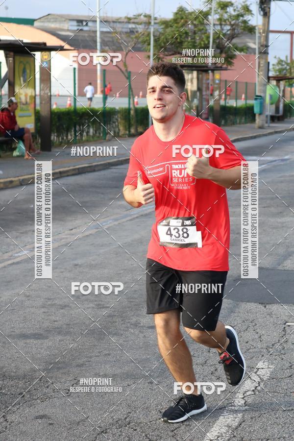 Achetez vos photos de l'vnementSantander Track&Field Run Series - Cidade Center Norte sur Fotop