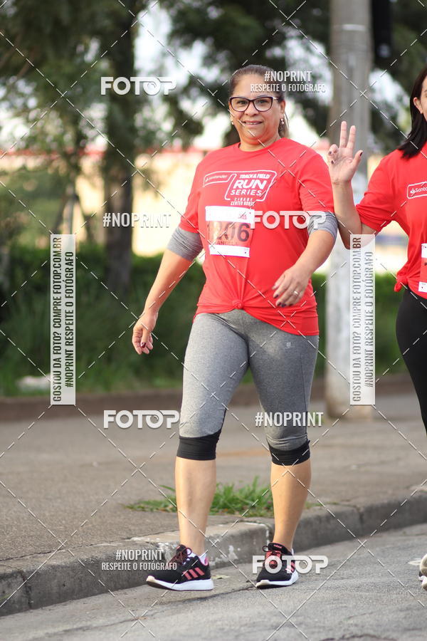 Compre suas fotos do eventoSantander Track&Field Run Series - Cidade Center Norte no Fotop
