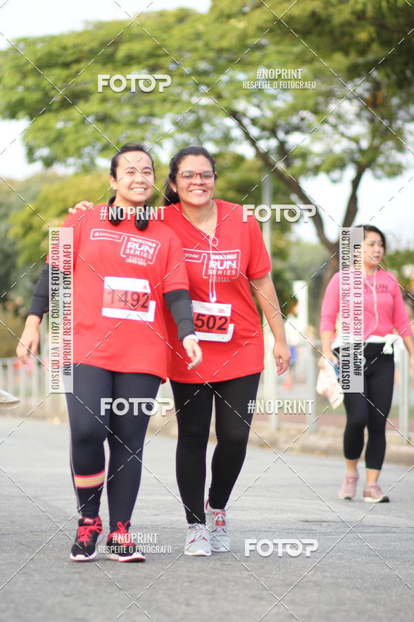 Compre suas fotos do eventoSantander Track&Field Run Series - Cidade Center Norte no Fotop